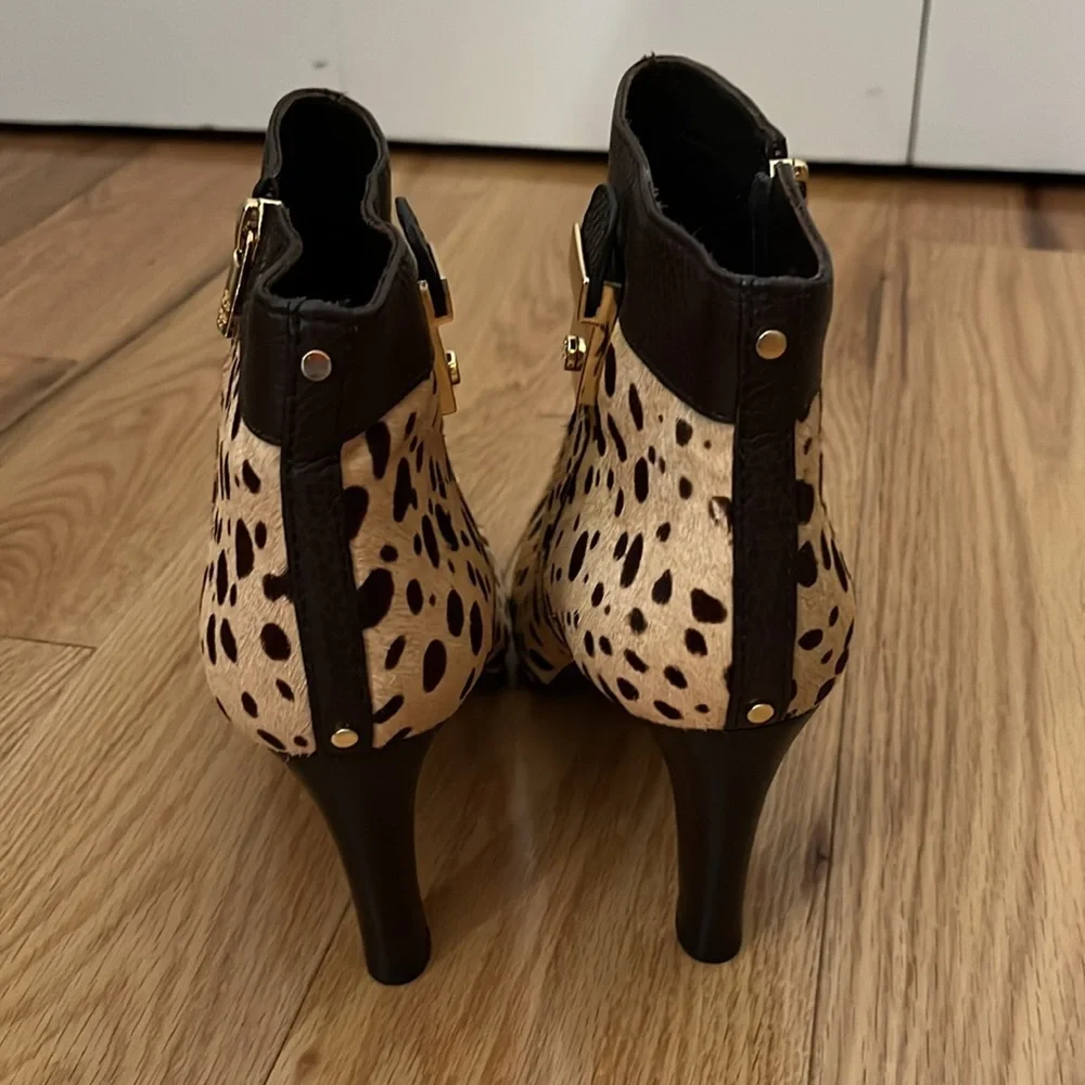 New Tory Burch Calf hair cheetah print Priscilla Boots, size 9